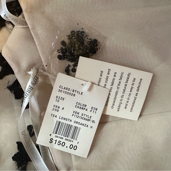 David's Bridal Formal Cream/White Below The Knee Hang Halter Top Dress NWT - Picture 5 of 6